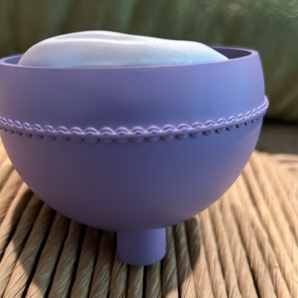 Vintage 1997 Hallmark Christmas Ornament VGC The Warmth of Home - Thomas Kinkaid - Picture 3 of 8